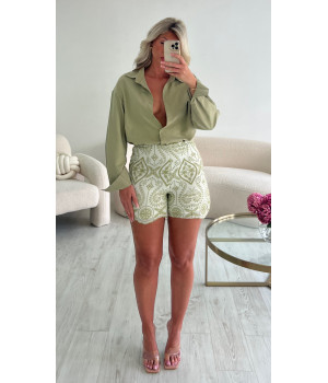 Khaki embroidery shorts
