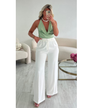 Flared fluid pants white