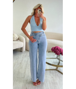 Top pretty baby blue