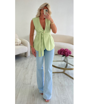 Sleeveless belted sage blazer