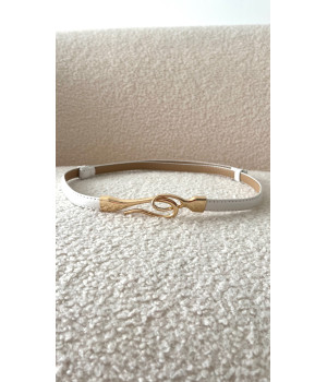 Thin white belt