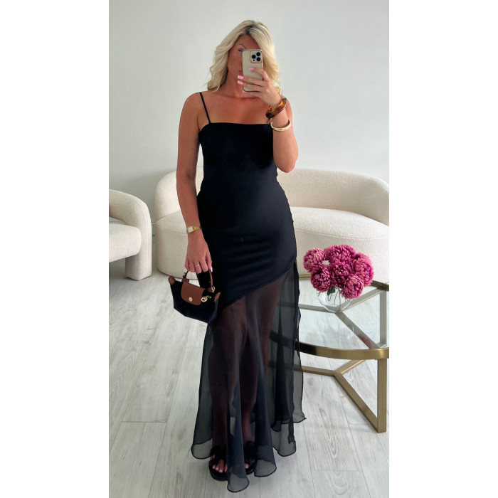 robe noire voile