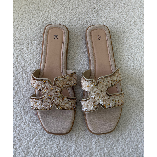 H jewelry gold flip-flops