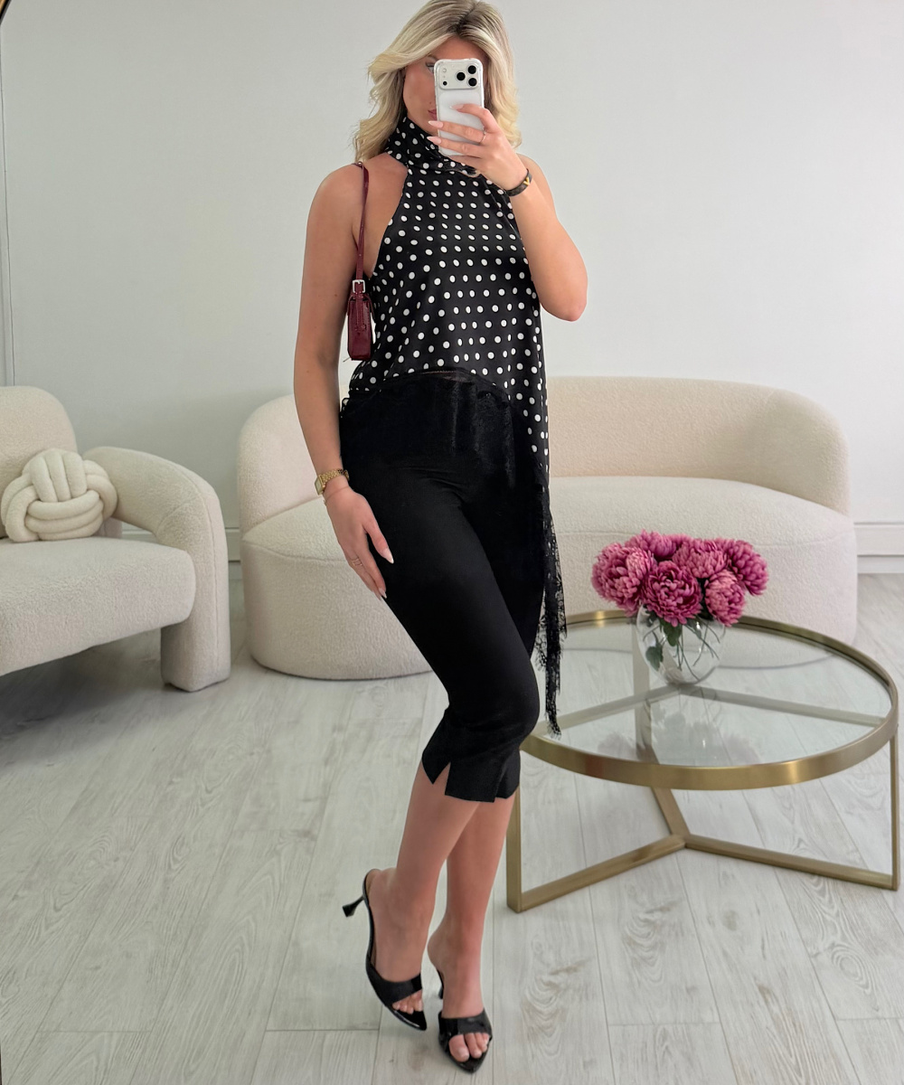 Black capri trousers - DRESS DESIREE