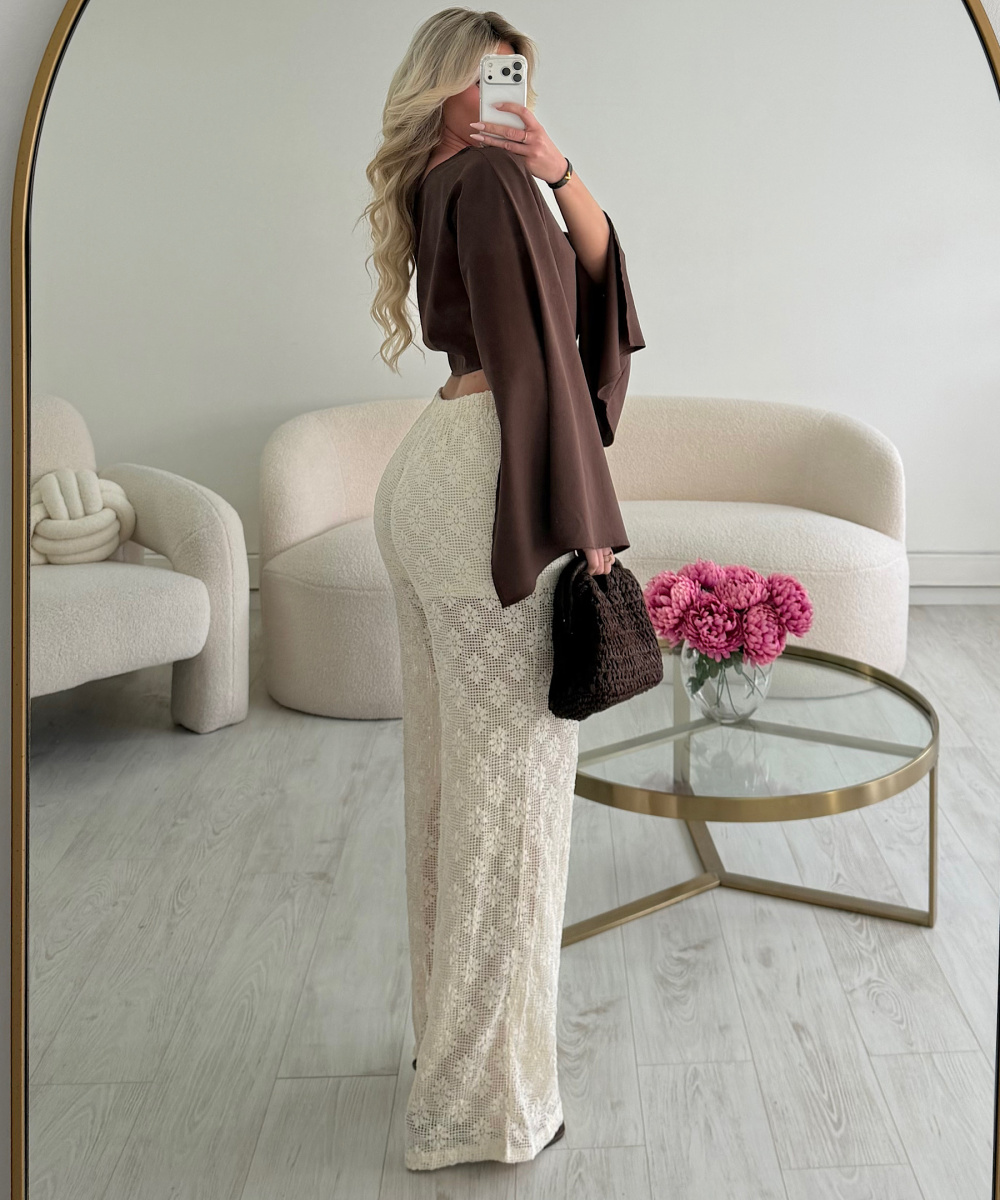 Extra-long blue slit jeans