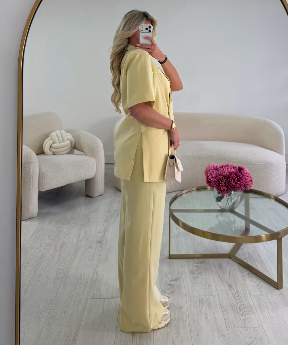 Pantalon tailleur jaune pastel standard