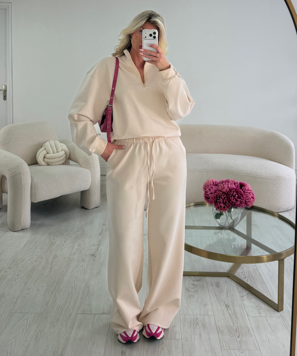 Cream zip-up jogging top