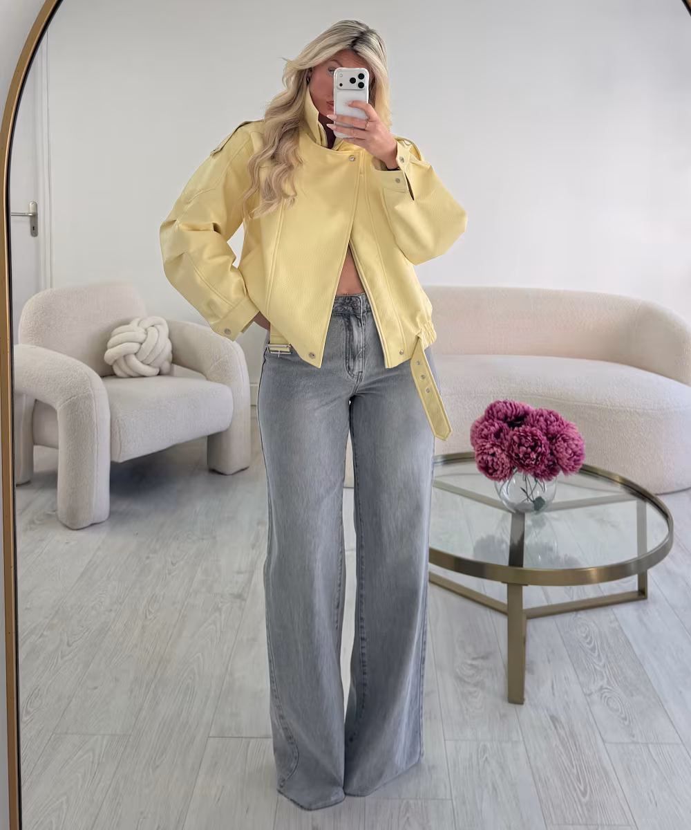 Veste simili col montant jaune pastel - DRESS DESIREE