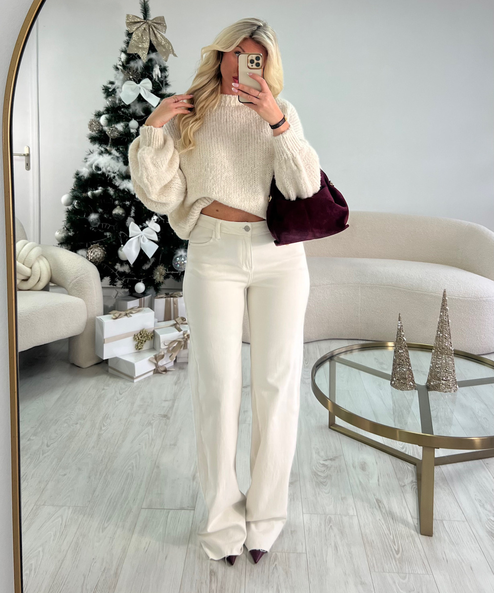 Extra tall beige jeans