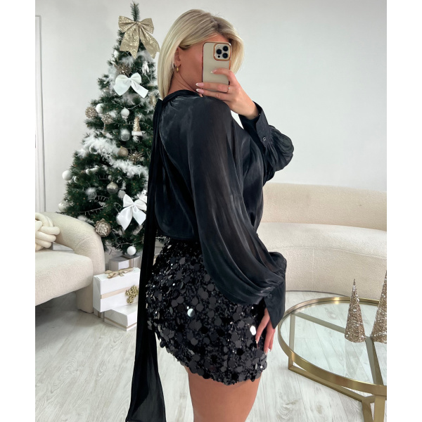 Black sequined skirt
