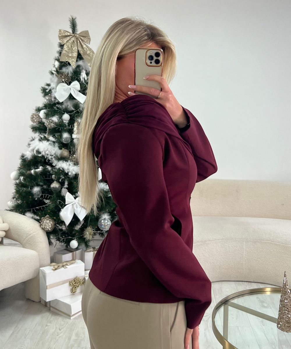 Thick draped fitted burgundy blazer