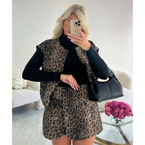 Leopard fleece skirt shorts