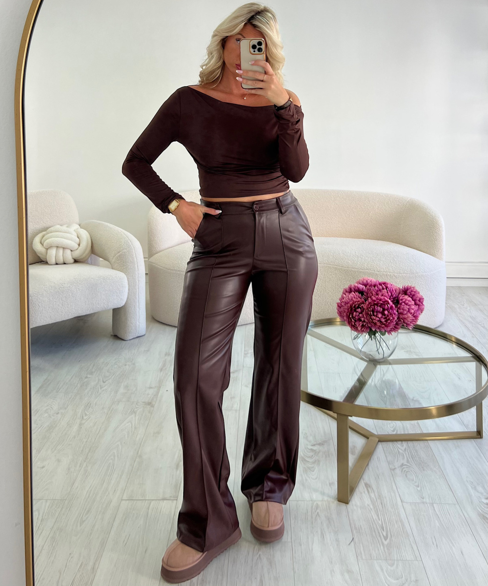Chocolate brown faux leather trousers - DRESS DESIREE