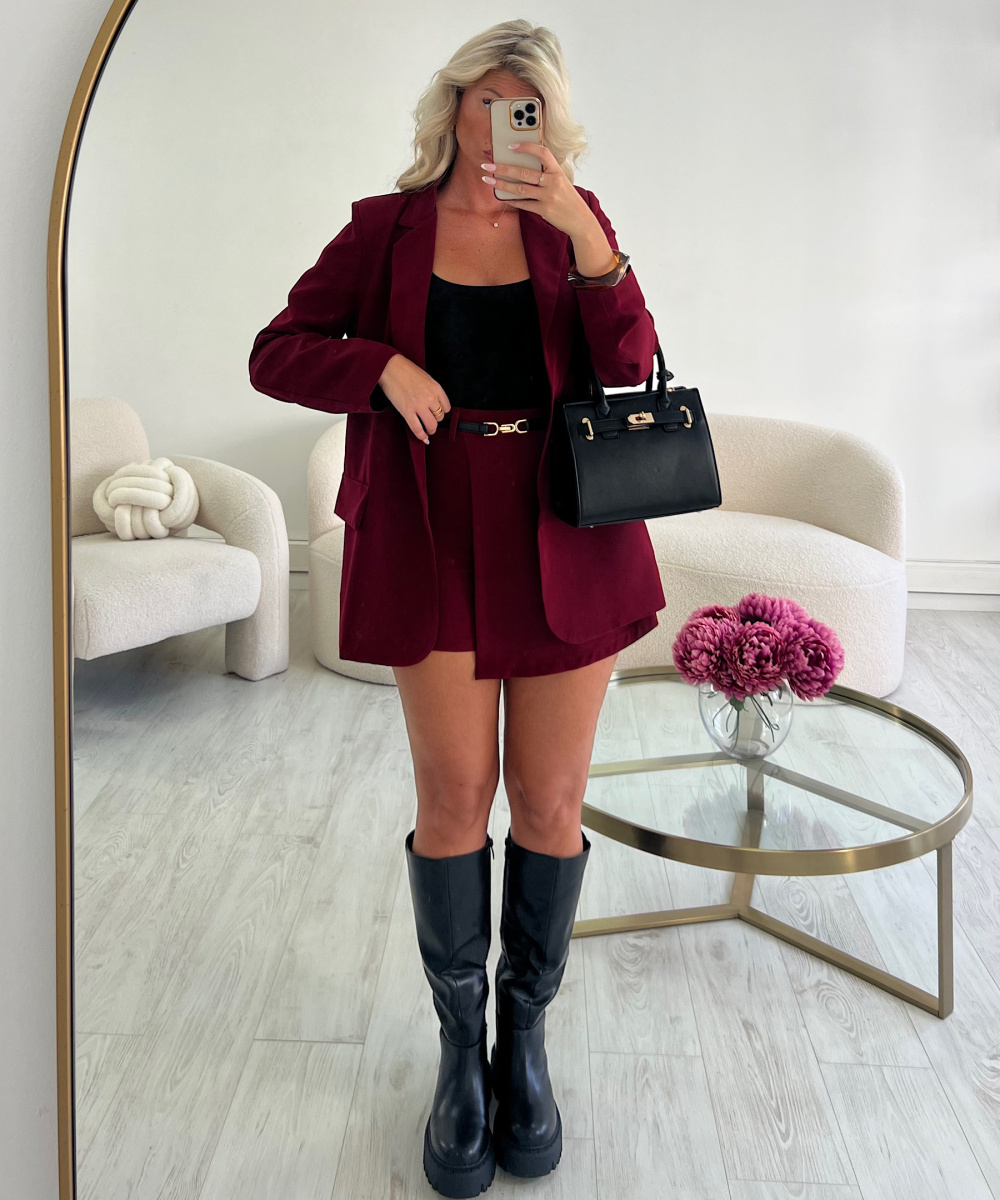 Jupe short classique burgandy- DRESS DESIREE