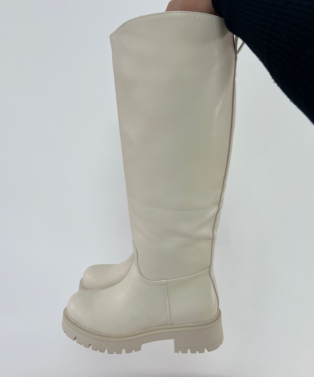 Beige flat imitation boots