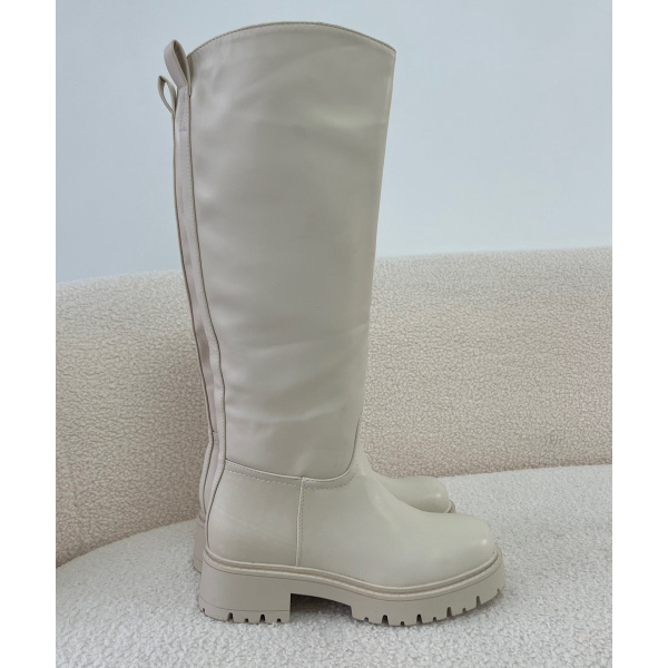 Beige flat imitation boots - DRESS DESIREE