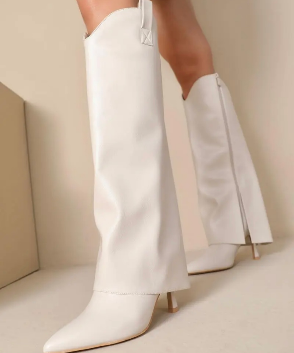 Bottes à talons retroussé simili cuir beige