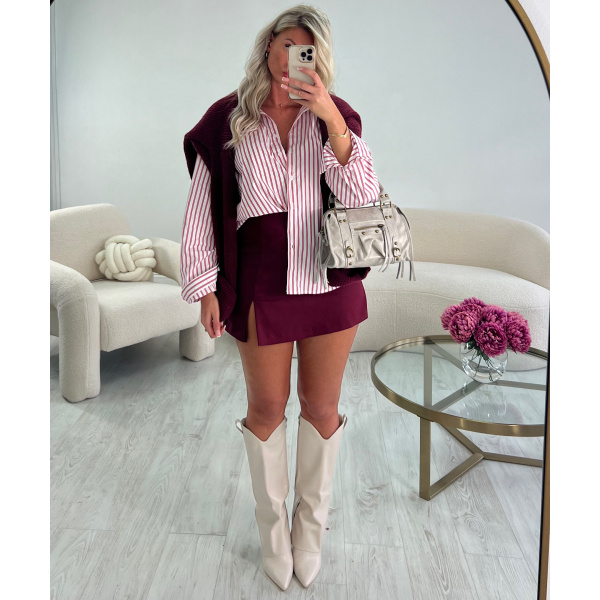 Beige turned-up heel boots
