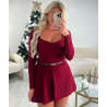 Burgandy pleated short skirt