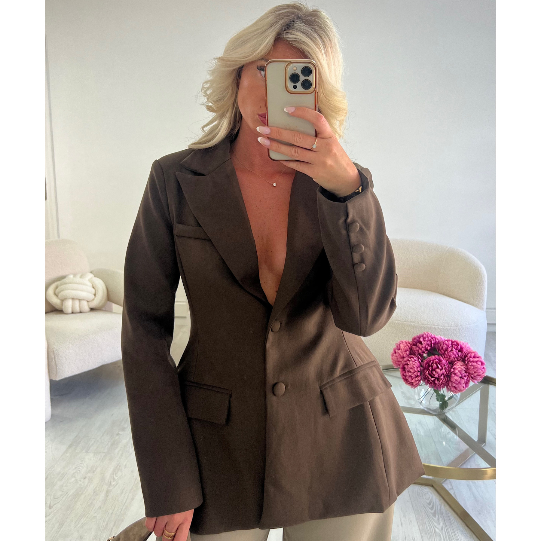 Coffee-coloured fitted blazer jacket - DRESS DESIREE