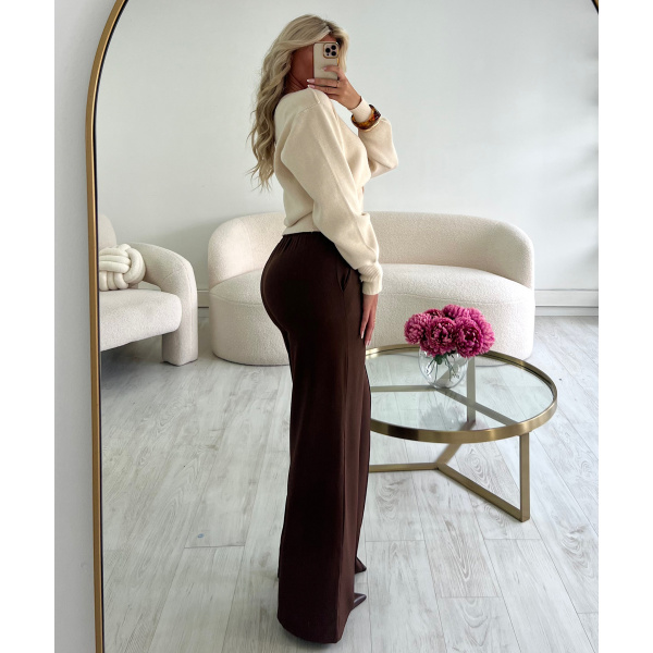 Chocolate stitched joggo pants