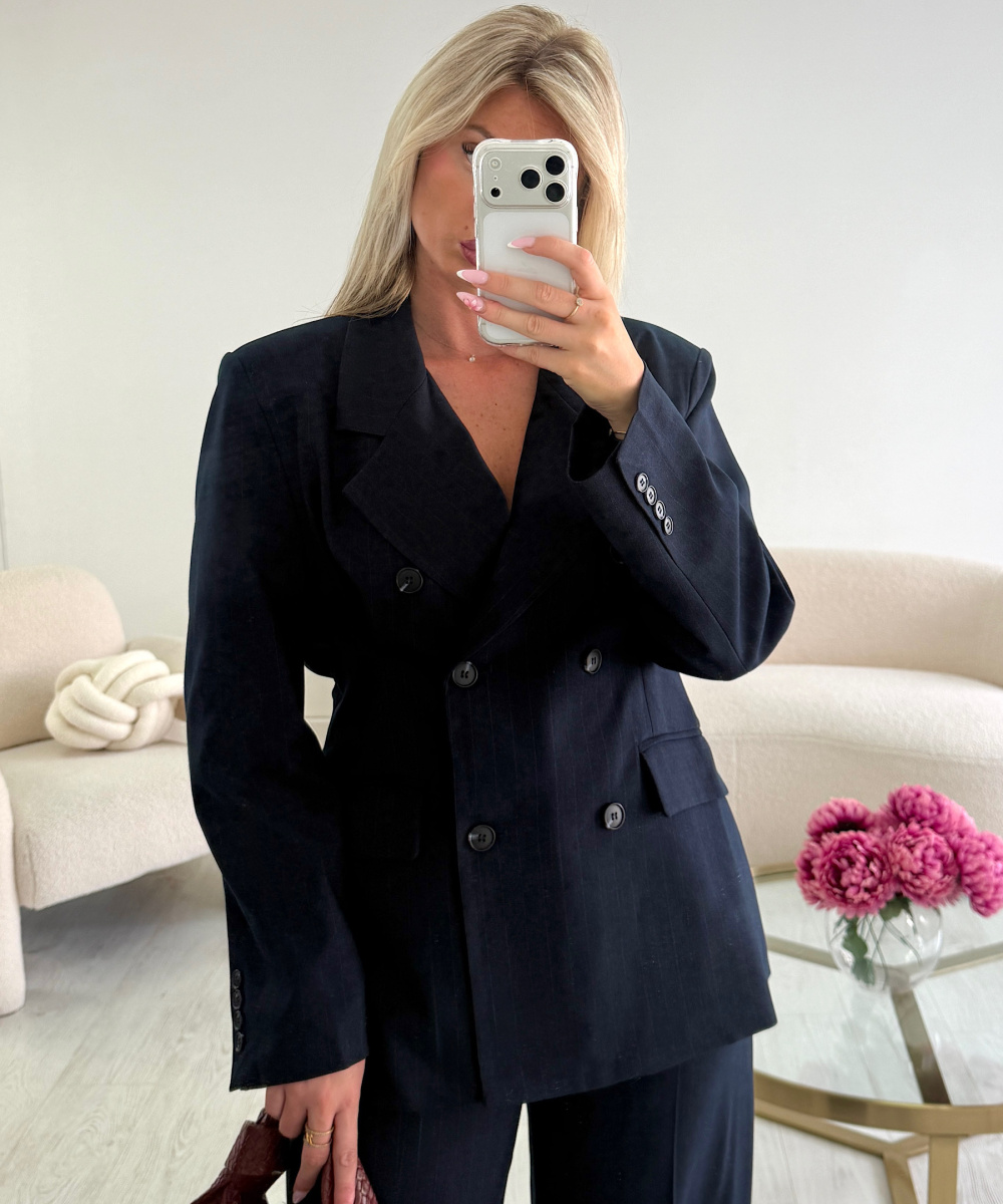 Fitted navy blue striped blazer