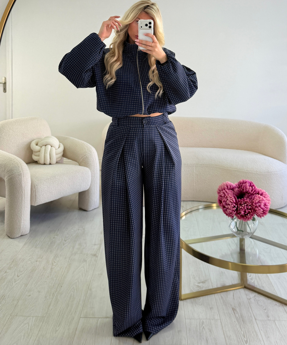 Extra-tall navy blue checked barrel trousers - DRESS DESIREE