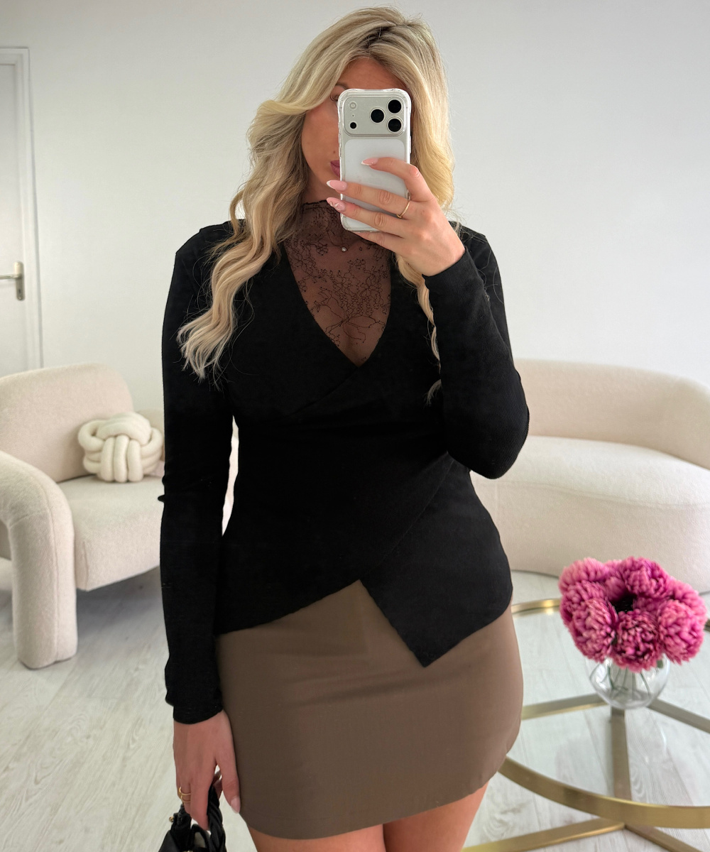 Fitted black lace jumper - DRESS DESIREE