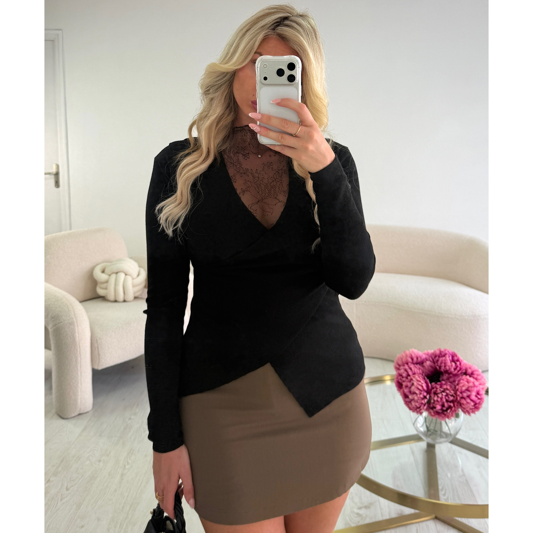 Pull noir dentelle cintré - DRESS DESIREE