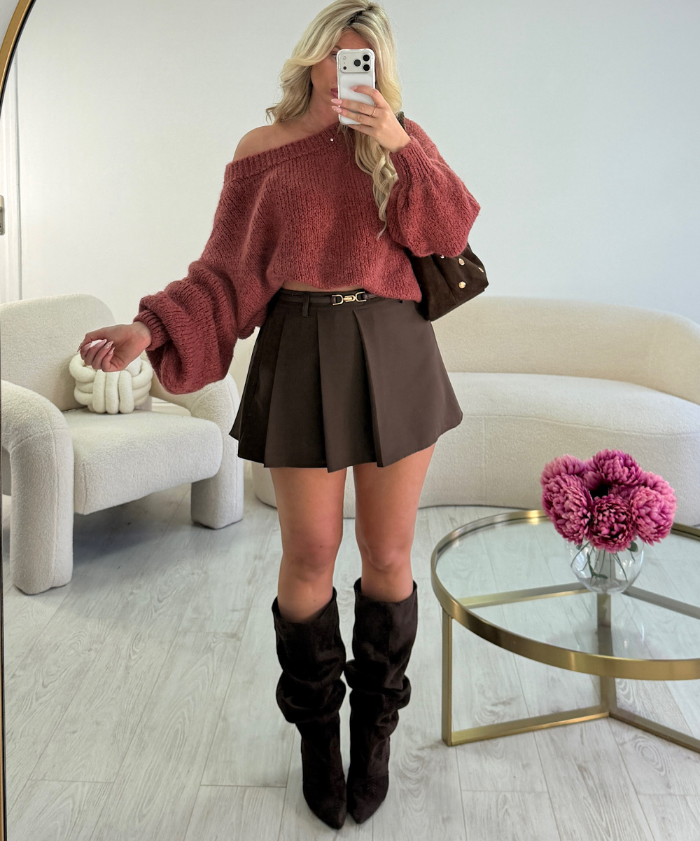 Loose-Fit Asymmetrical Terracotta Sweater - DRESS DESIREE