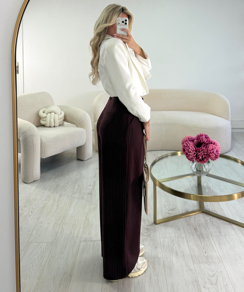 Standard Barrel Pants with burgundy Stripes