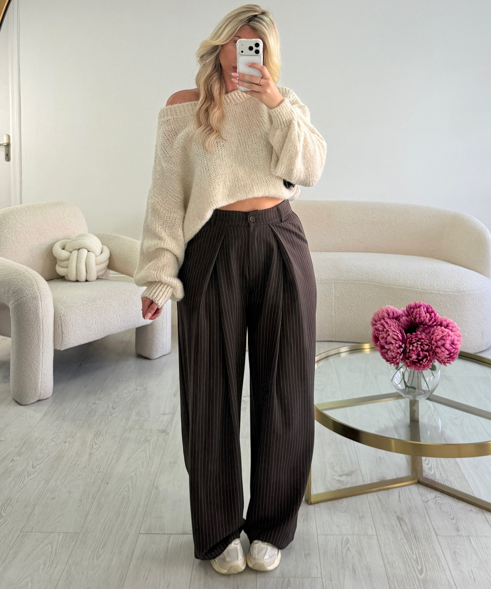 Standard Barrel Pants with Chocolate-Brown Stripes