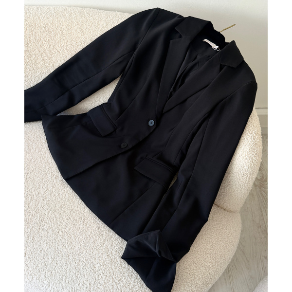 Structured black slit blazer - DRESS DESIREE
