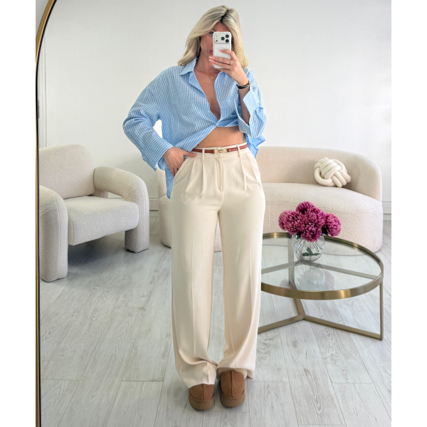 Cream-colored fluid trousers