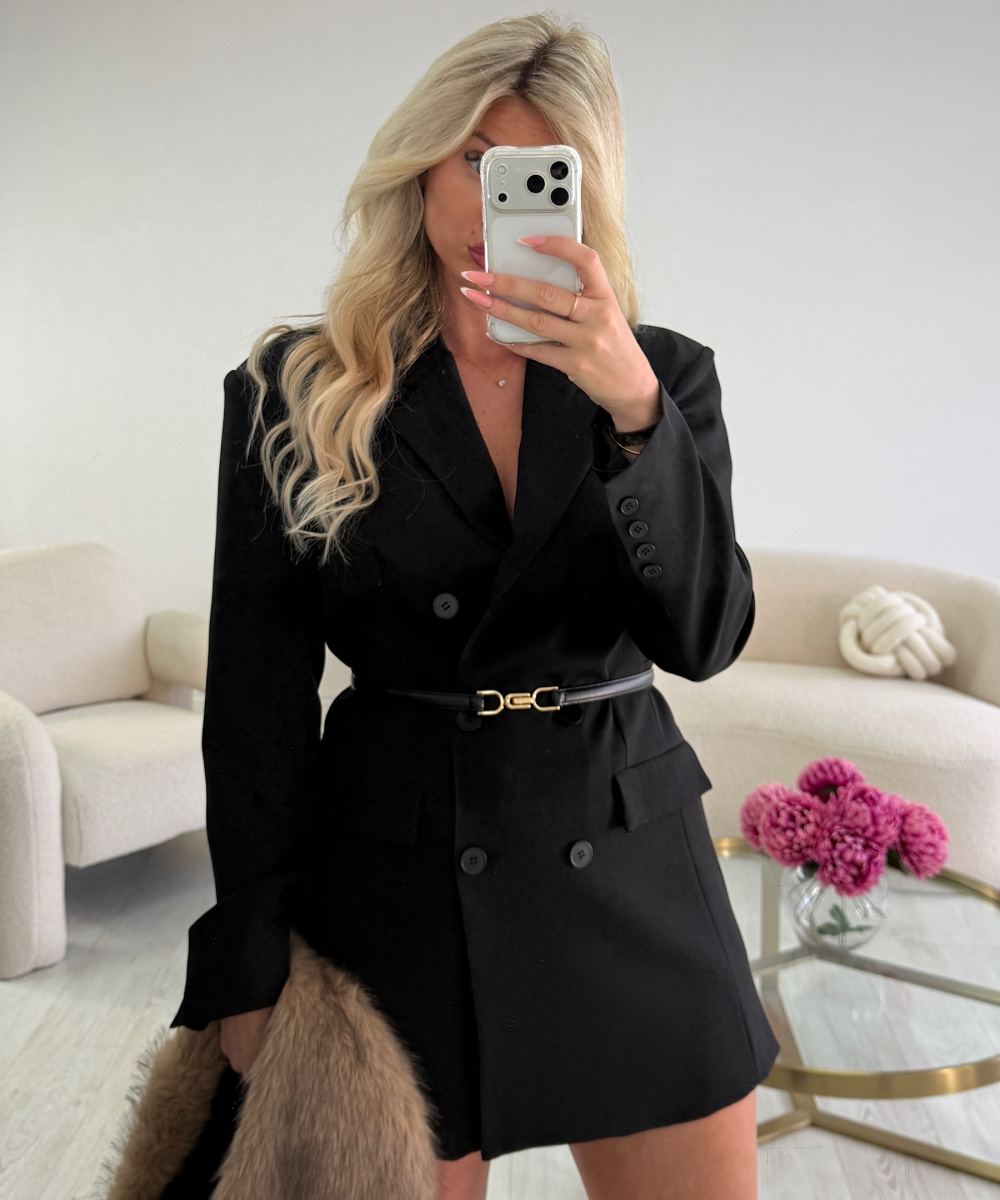 Thin black belt