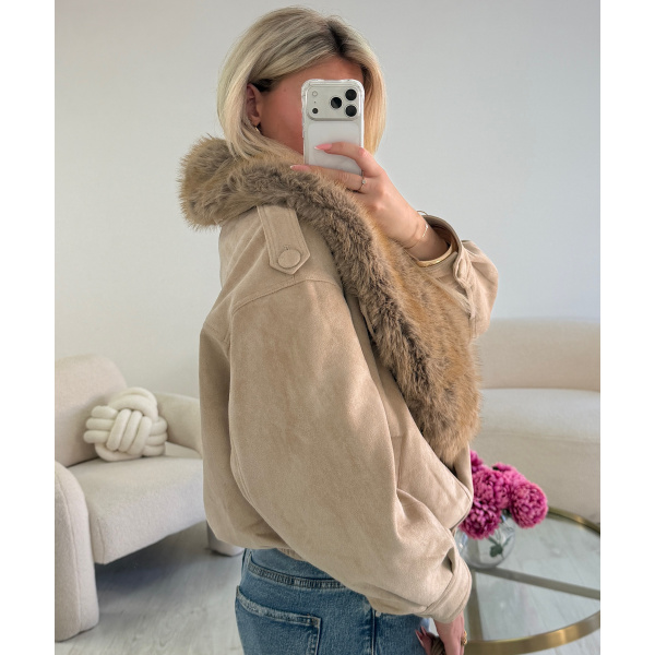 creme suede jacket with fur - DRESS DESIREE